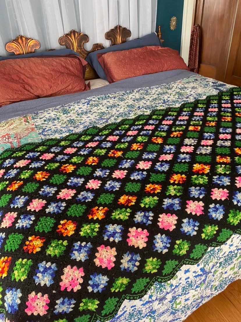 VTG multi colored crochet throw