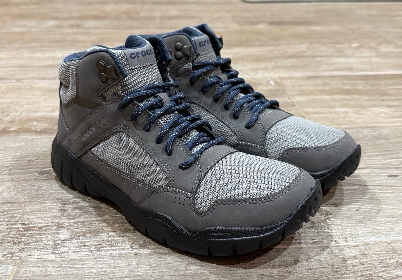 NEW CROCS M9 SWIFTWATER HIKER MID. GRAPHITE / BLACK. VINTAGE STYLE 204687