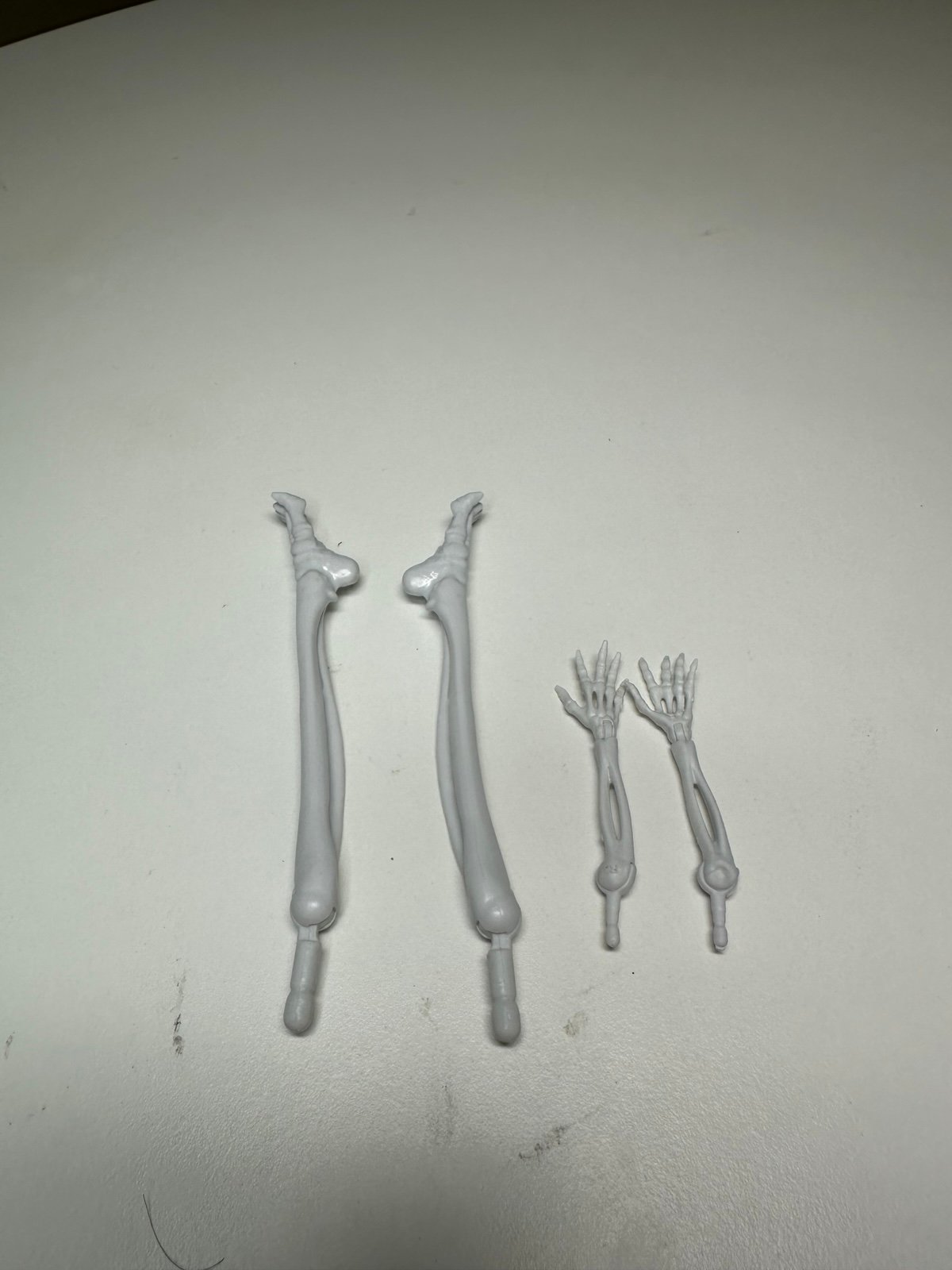 Monster High CAM Skeleton Legs Forearms Hands
