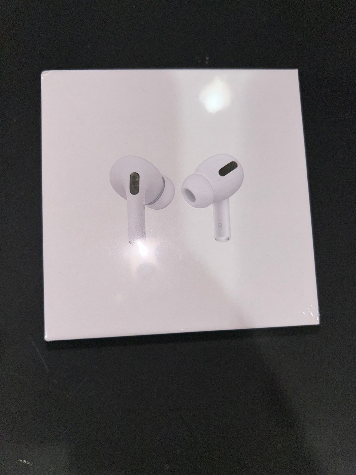 Apple Airpods Pro 2nd generation with Wireless Magsafe Charging Case