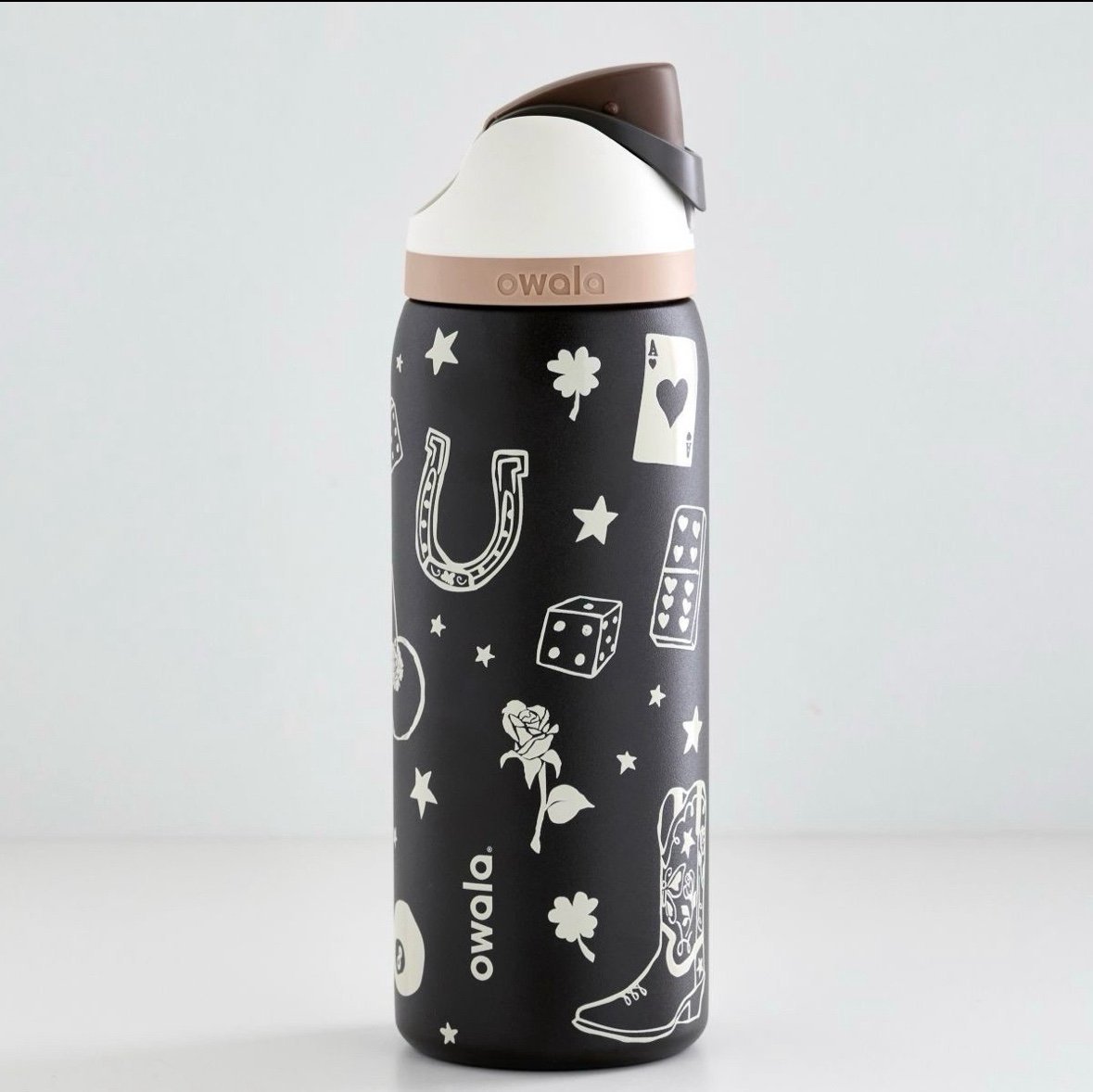 Urban Outfitters Owala FreeSip 32 oz Bottle Tumbler in Good luck
