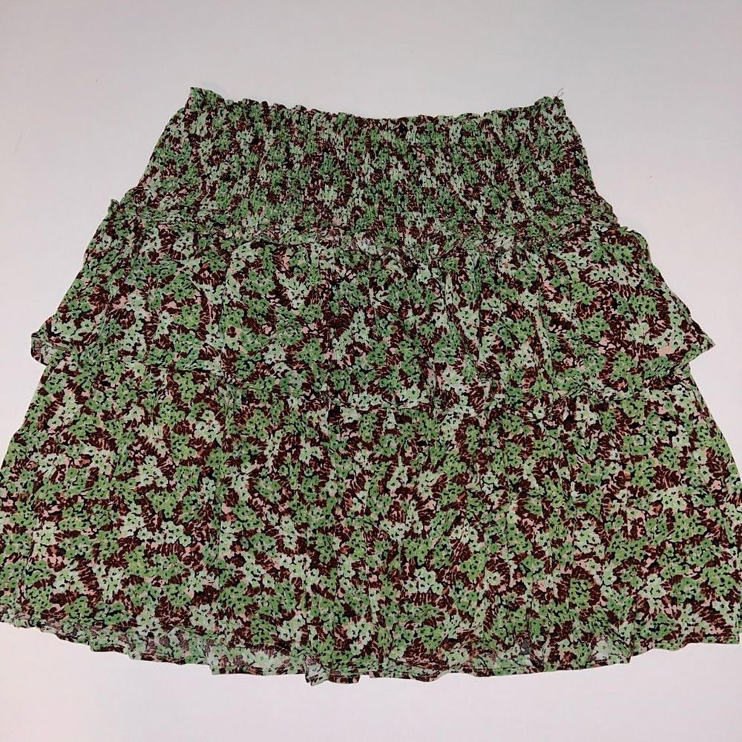 Anthropologie tiered brown, green floral ruched waist mini skirt sz XS Petite