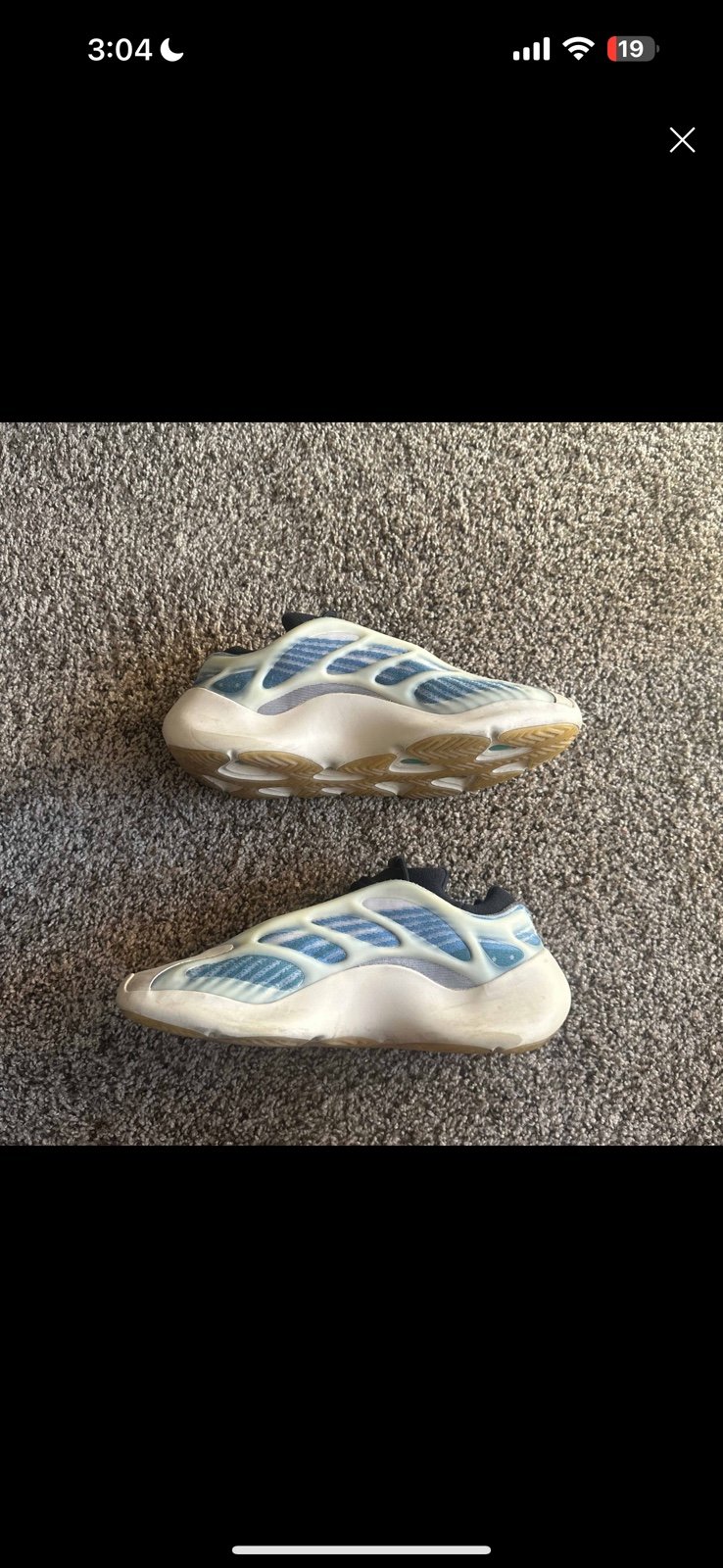 Adidas Yeezy 700 v3 kyanite size 11