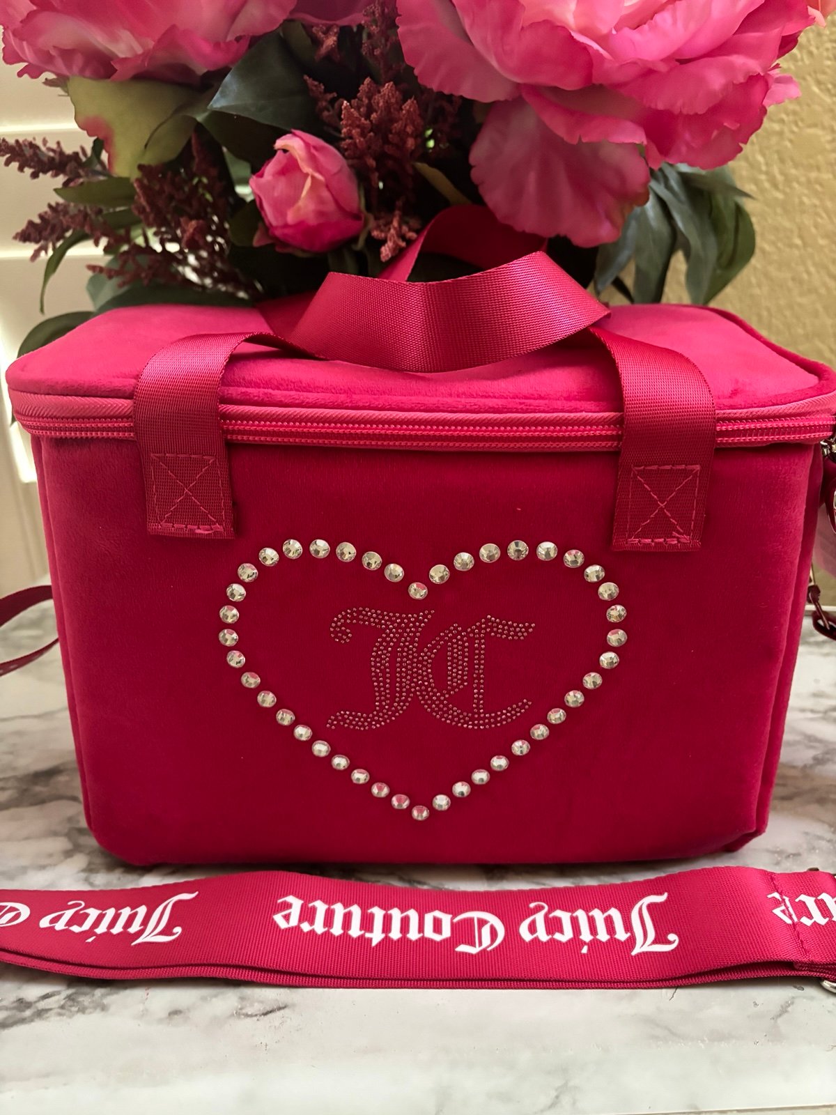 Juicy Couture NWT Pink Heart Cooler Bag