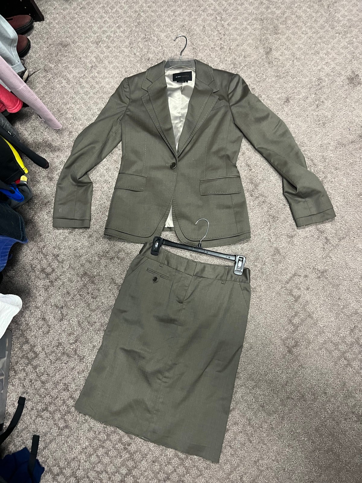 bcbg maxazria suit skirt set