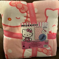 Hello kitty daisy polka blanket Twin
