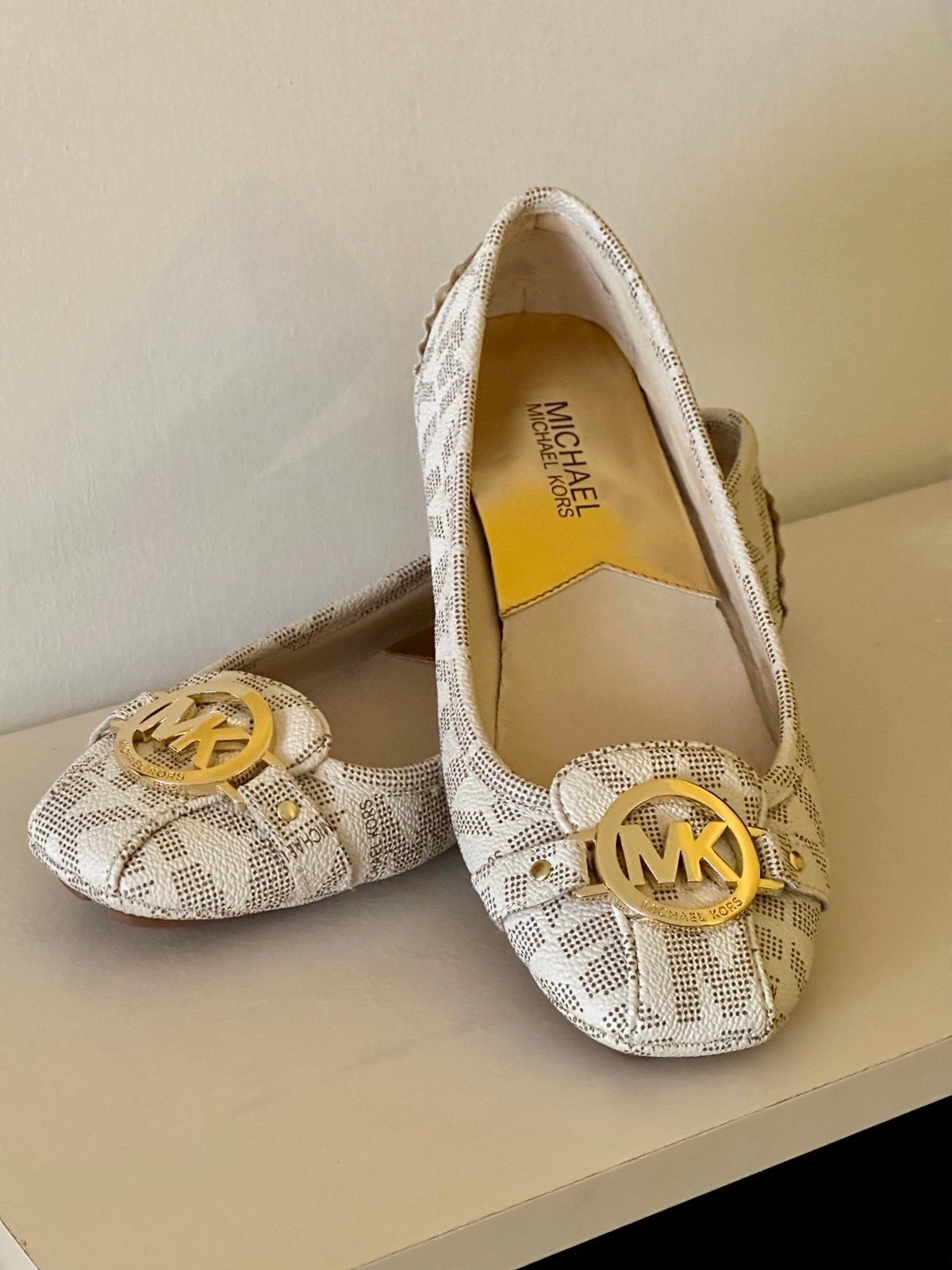 Michael Kors fulton gold MK logo ballet flats