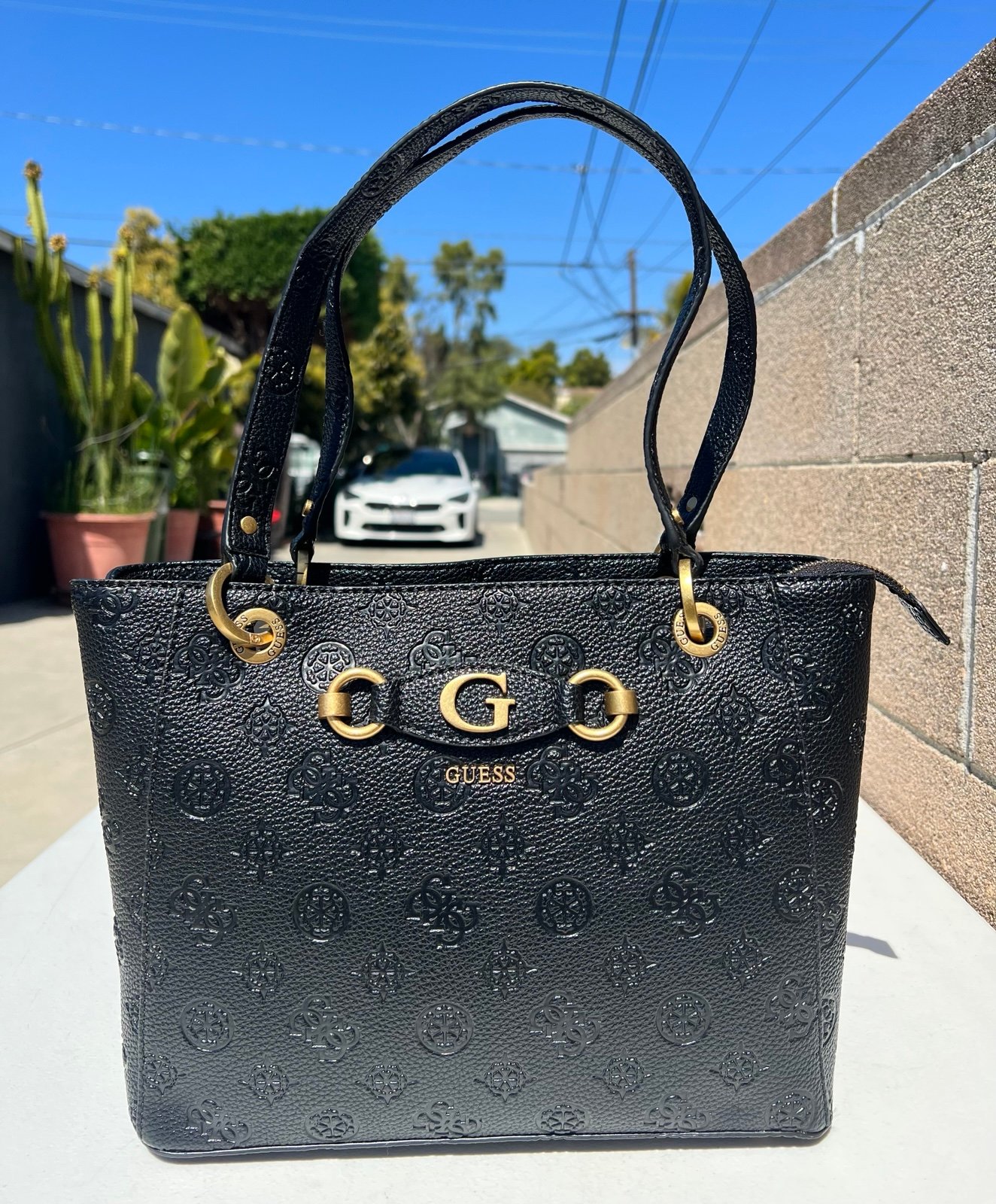Guess Izzy Peony Women’s Embossed Girlfriend Satchel Handbag Black PD920924