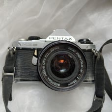 PENTAX ME Super 35mm SLR Camera