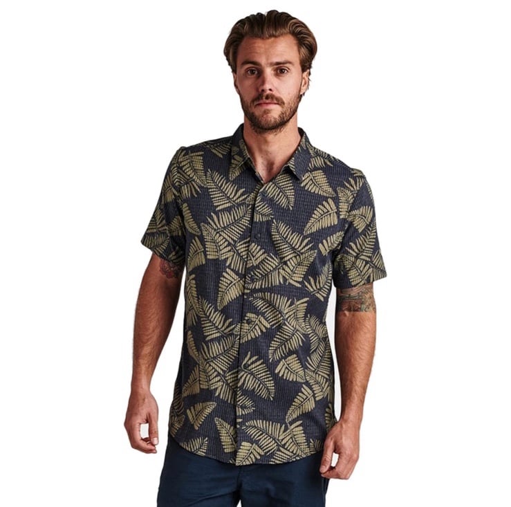 Roark Bless Up Hawaiian Camp Fronds Nylon Short Sleeve Shirt Medium