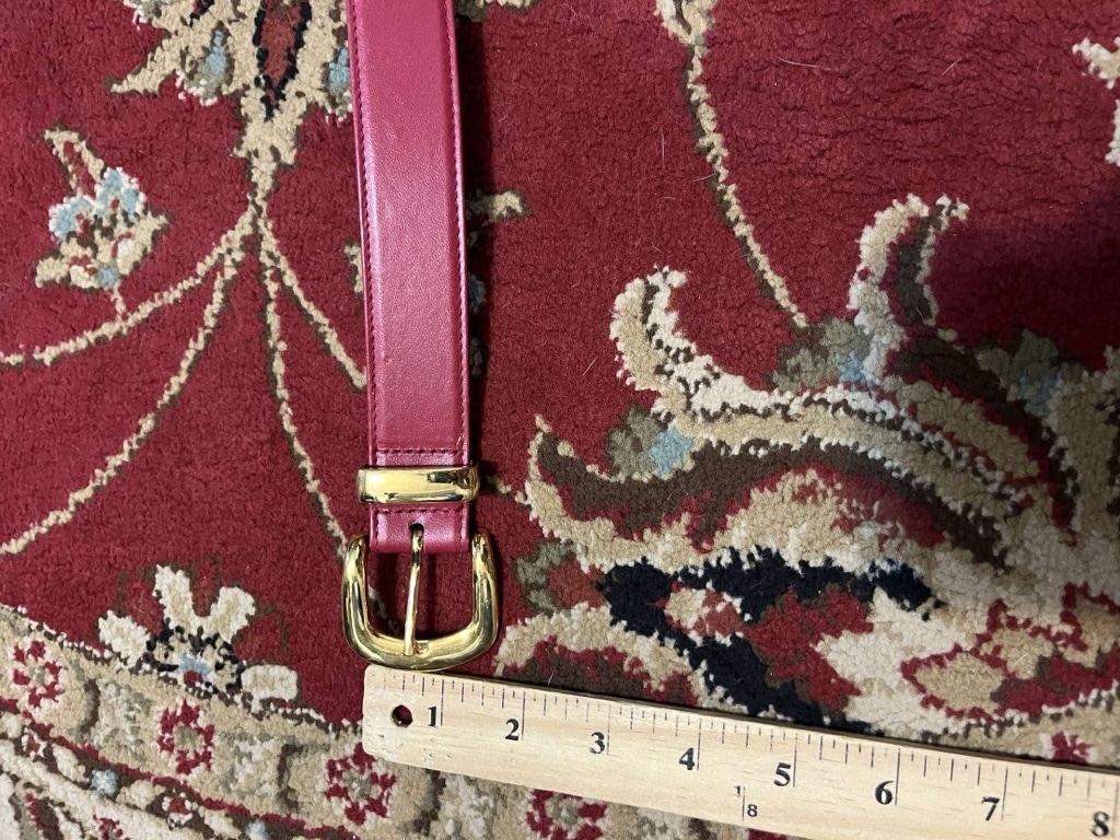 Vintage ST JOHN Womens Red and Gold Color Hardware & Leather Belt Size 6