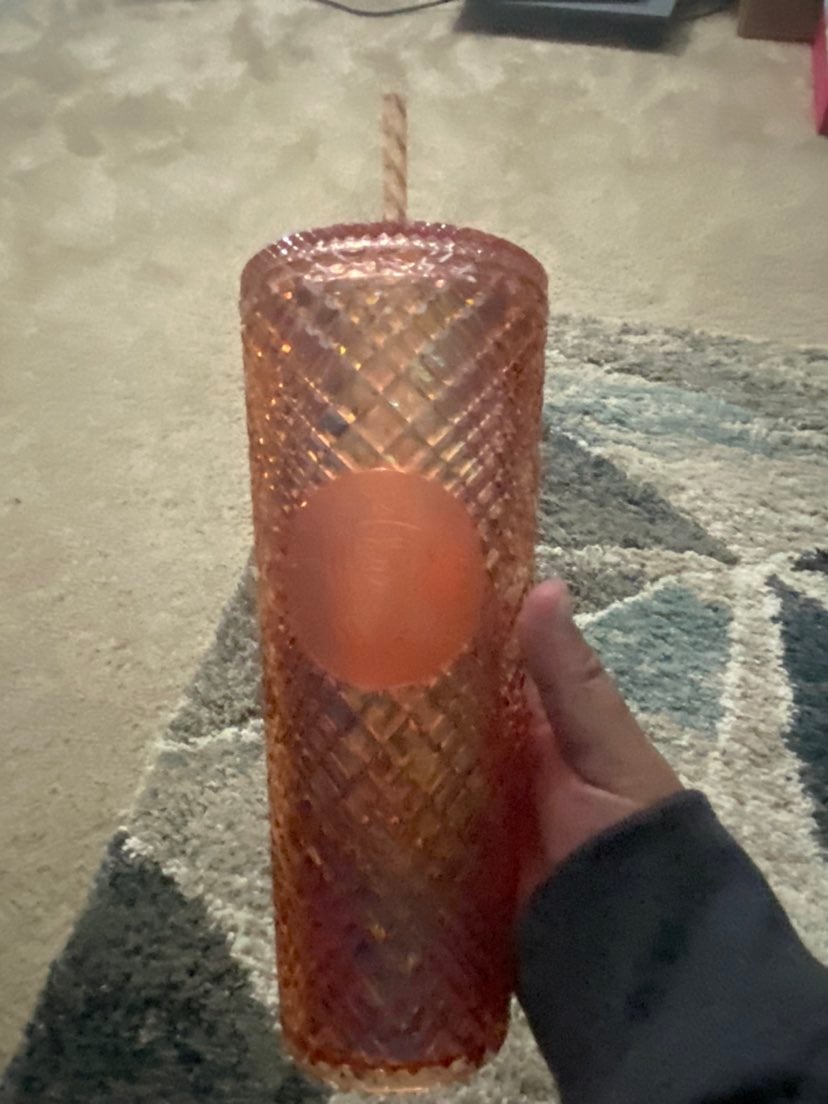Venti rose gold christmas 2021 cup