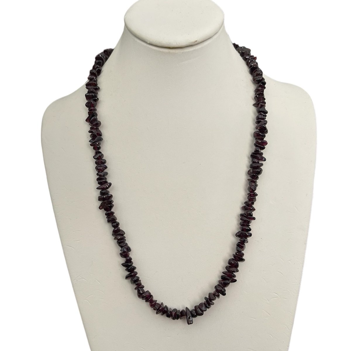 Natural garnet tumbled chip bead gold tone necklace
