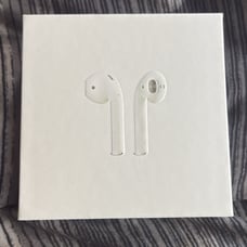 Apple AirPods