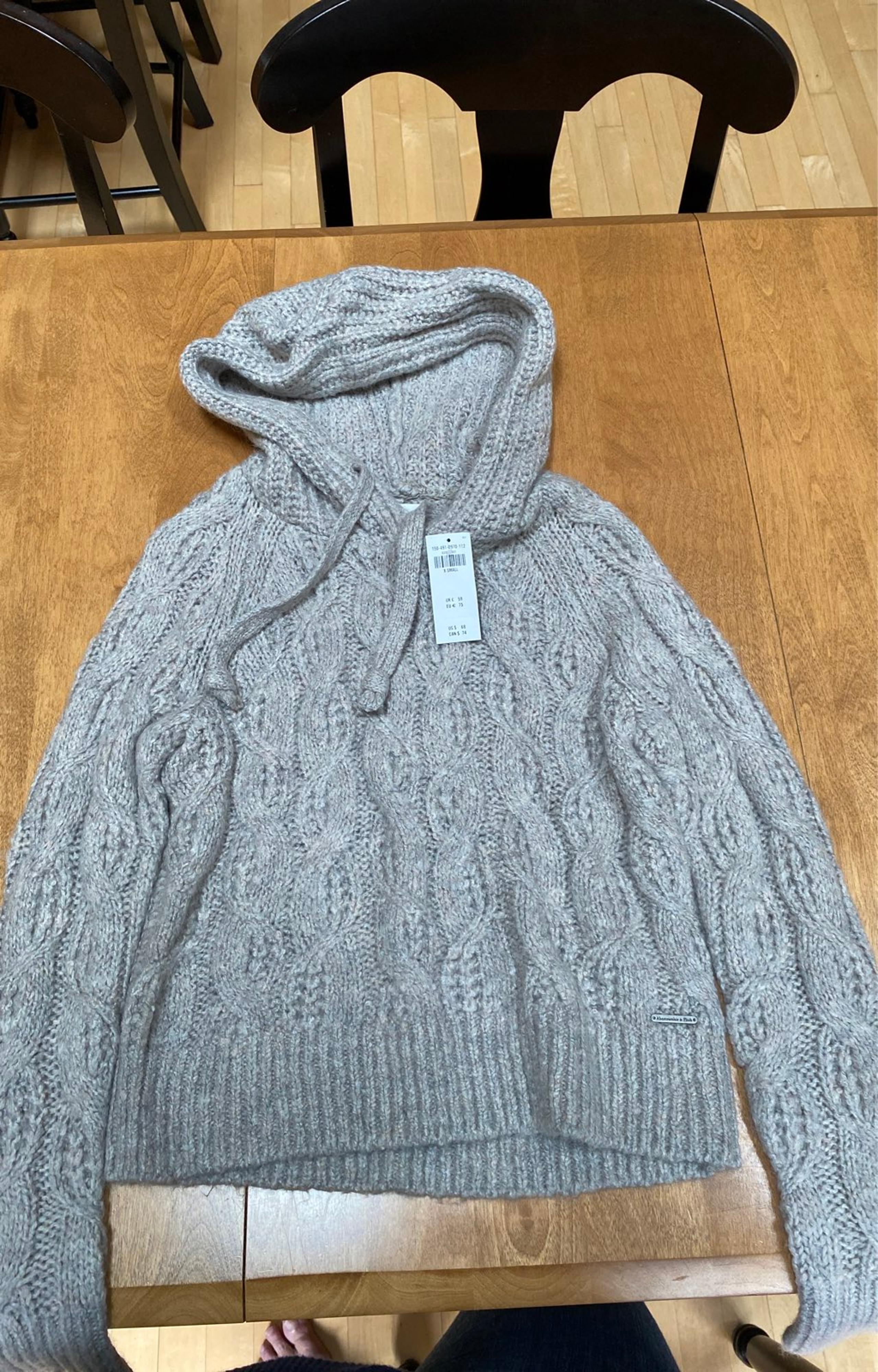 Abercrombie and Fiitch hooded Sweater