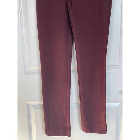 NWT Marla Wynne Women's Purple Plum Elastic Waist Legging Pant Size 4 (B129)