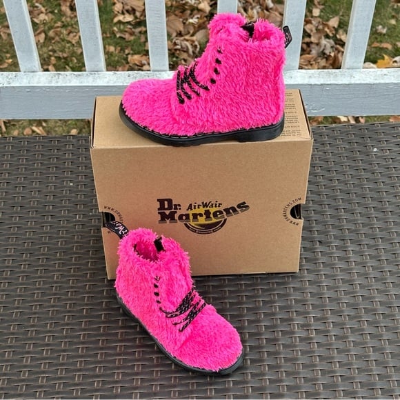 Dr. Martens 1460 Pascal Pink Tinsel Faux Fur Boots, Size 12 Toddler, New