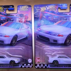 GODZILLA X2 2024 HOT WHEELS mattel BOULEVARD premium NISSAN SKYLINE GT-R BNR32