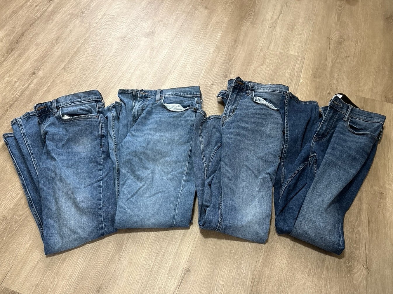 Men’s old navy jeans