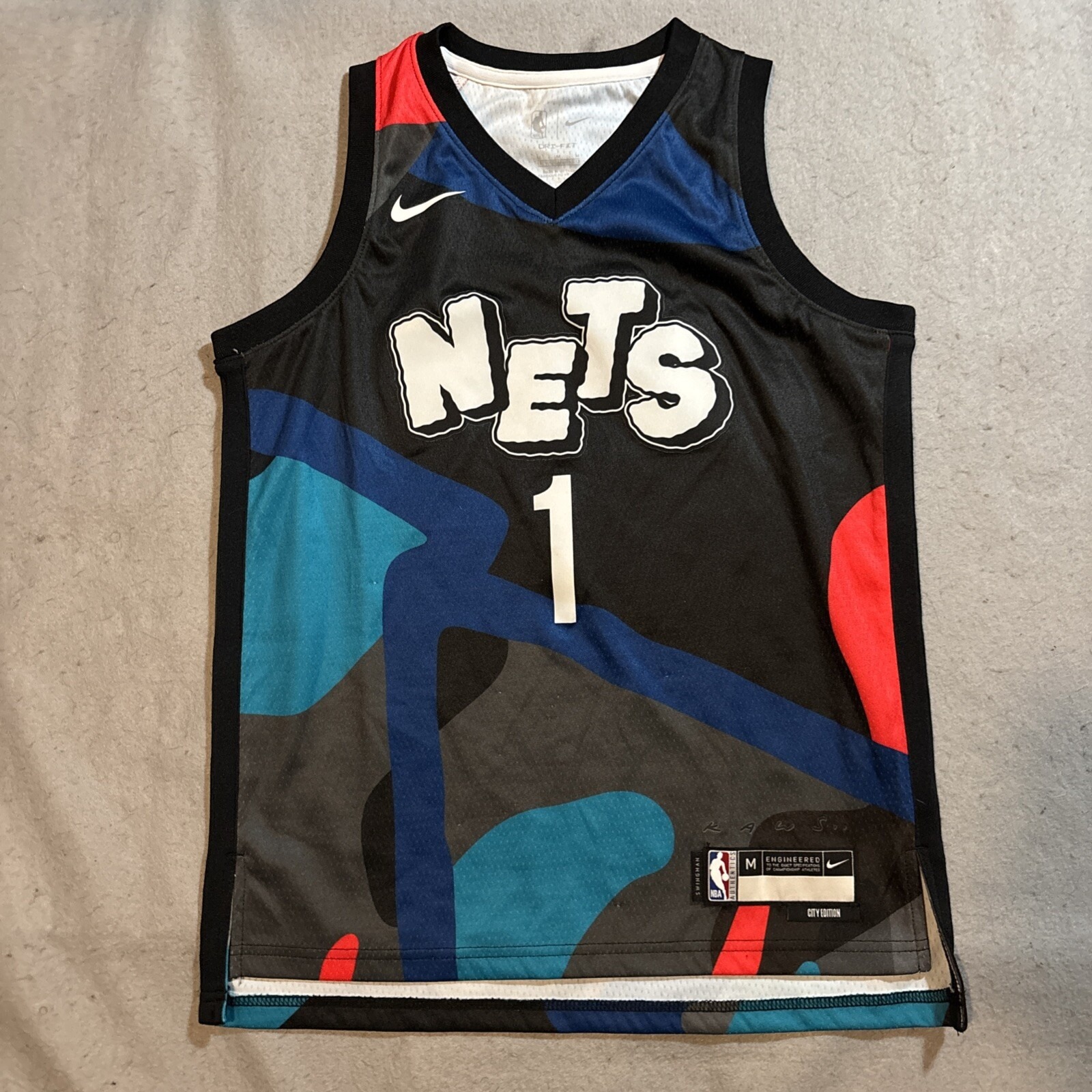 Nike Brooklyn Nets NBA x KAWS City Edition Bridges Youth Jersey Size M