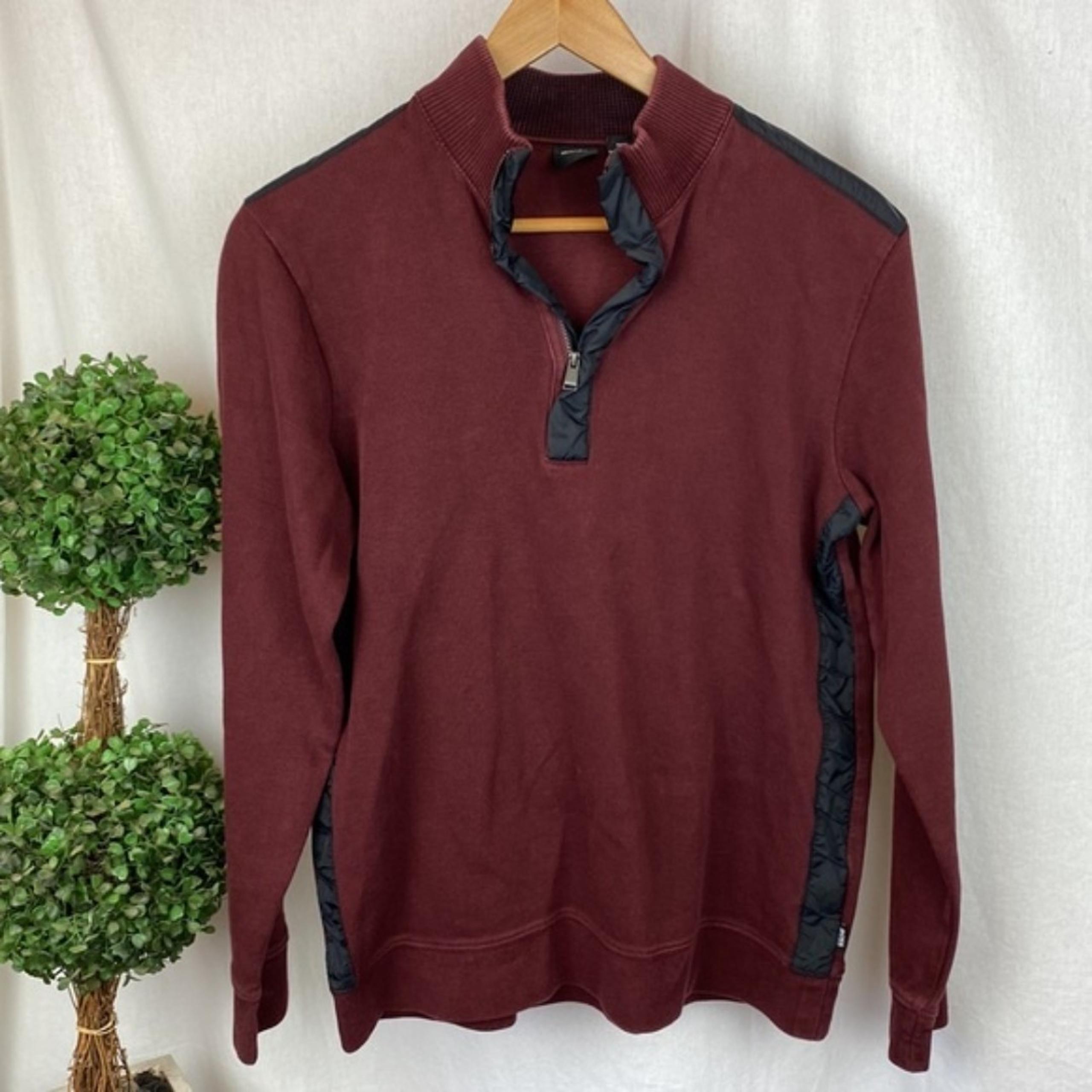 Hugo Boss Men's Burgundy & Black Ribbed Knit Long Sleeve Quarter Zip Sweater M
