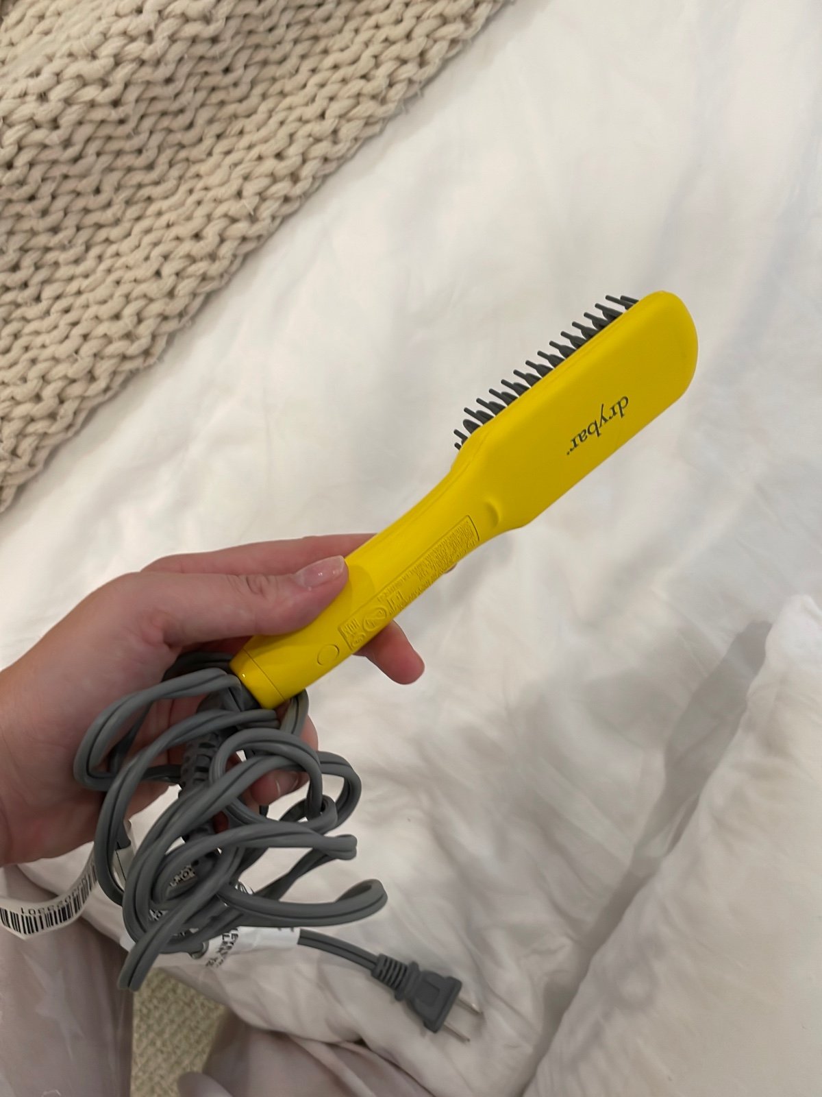 DRYBAR the baby brush crush