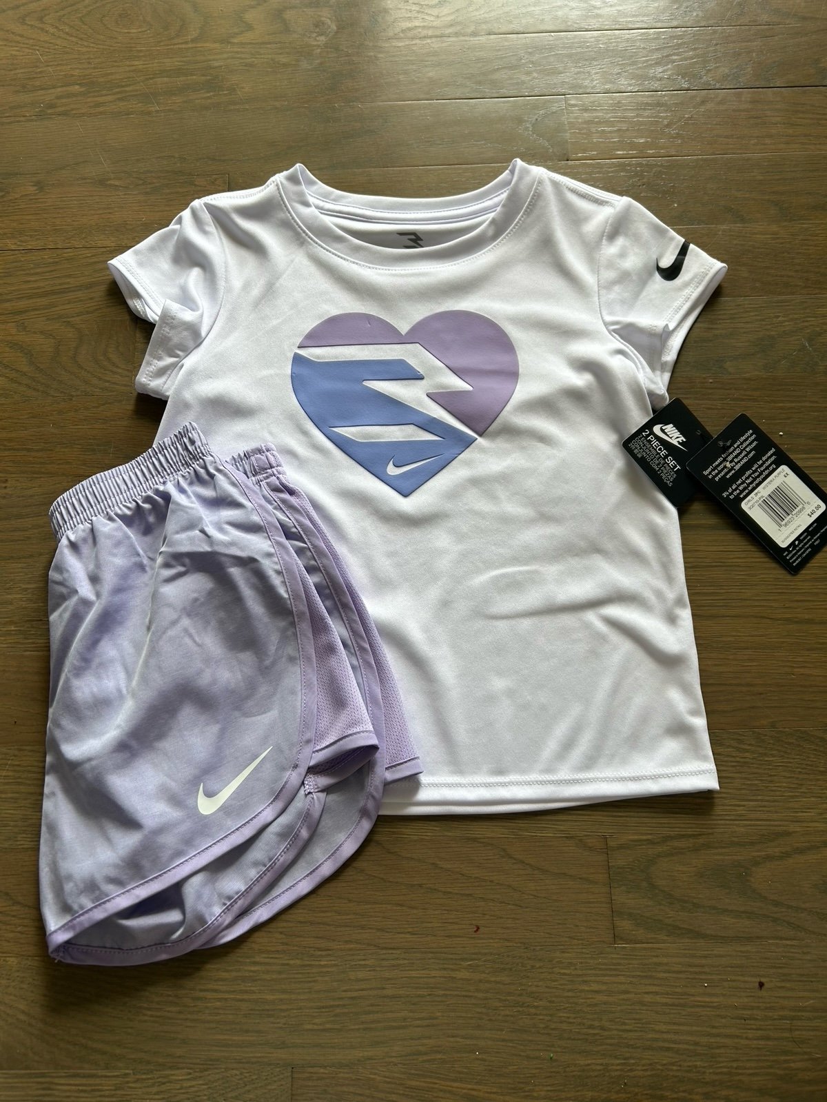 NWT Nike Girls Set size 6X