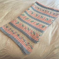 Vintage Handmade Pink Blue And White Baby Blanket Afghan EUC