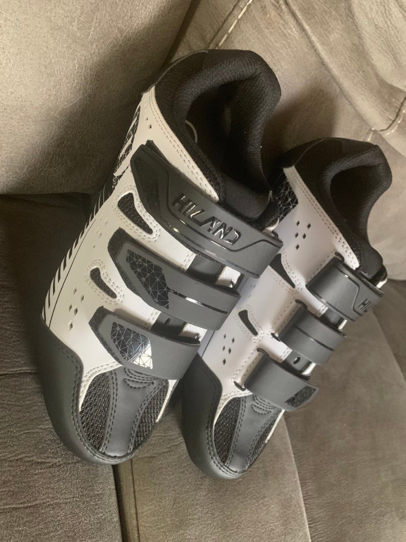 Hiland clipless cycling shoe
