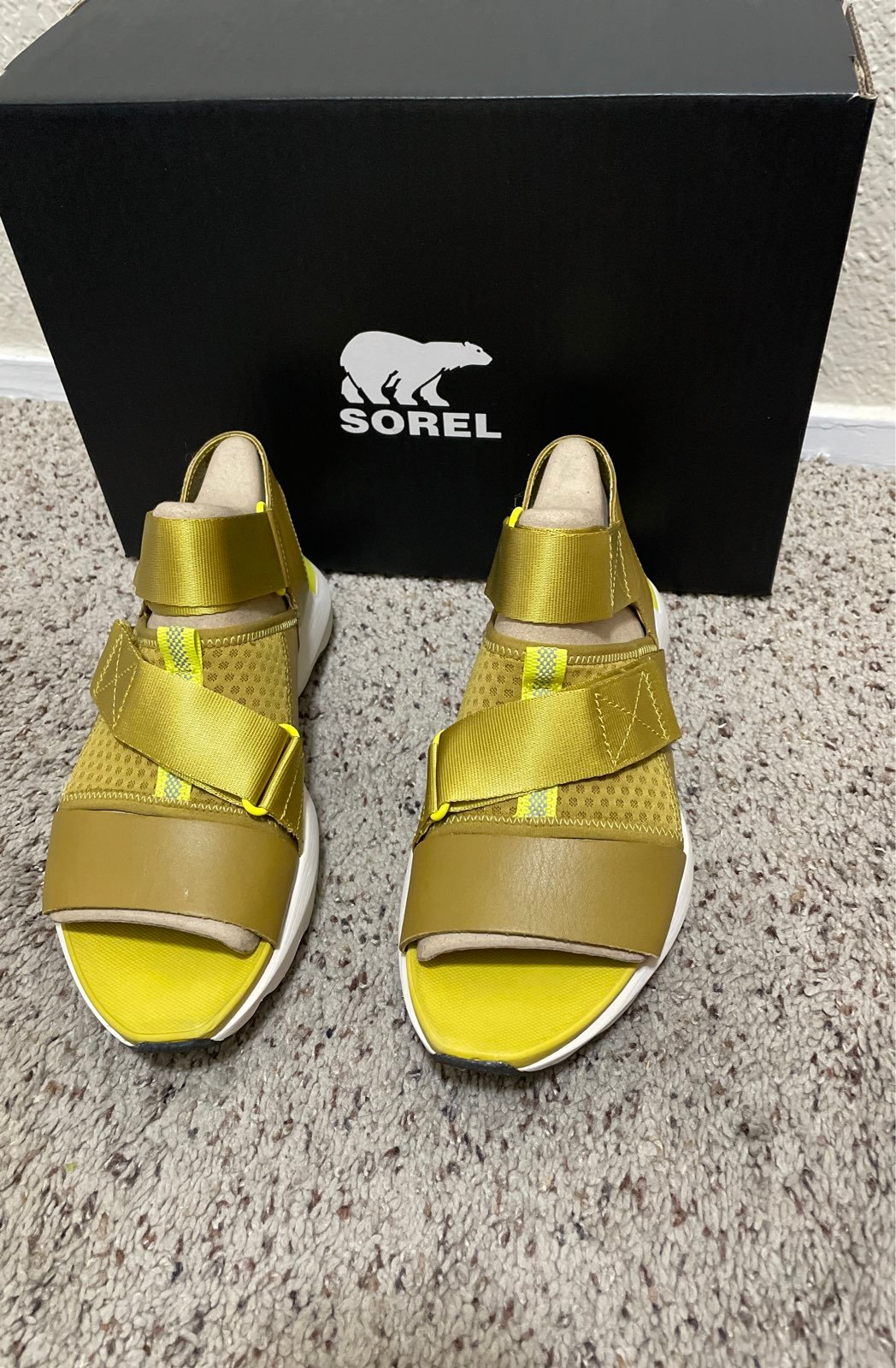 Brand New Sorel Kinetic Impact Sandals