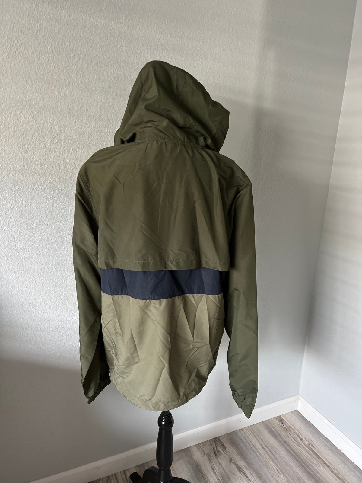 Billabong Men’s Windbreaker Jacket 3 Colors Size Large