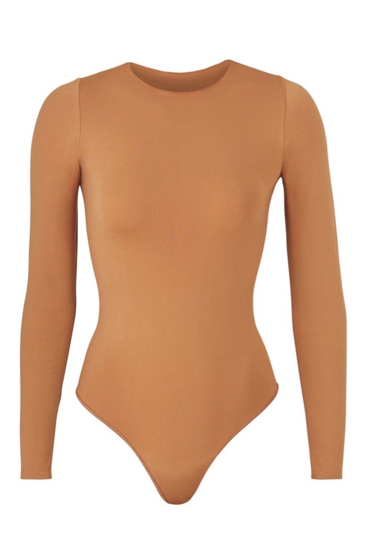NEW Skims Essential Crew Neck Long Sleeve Bodysuit Camel Size S/M