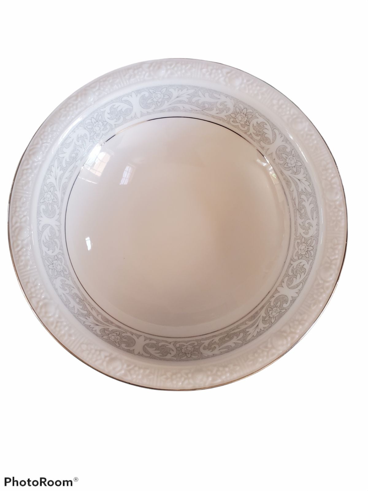 Mikasa White Lace Fine China- high quality 32 Pieces