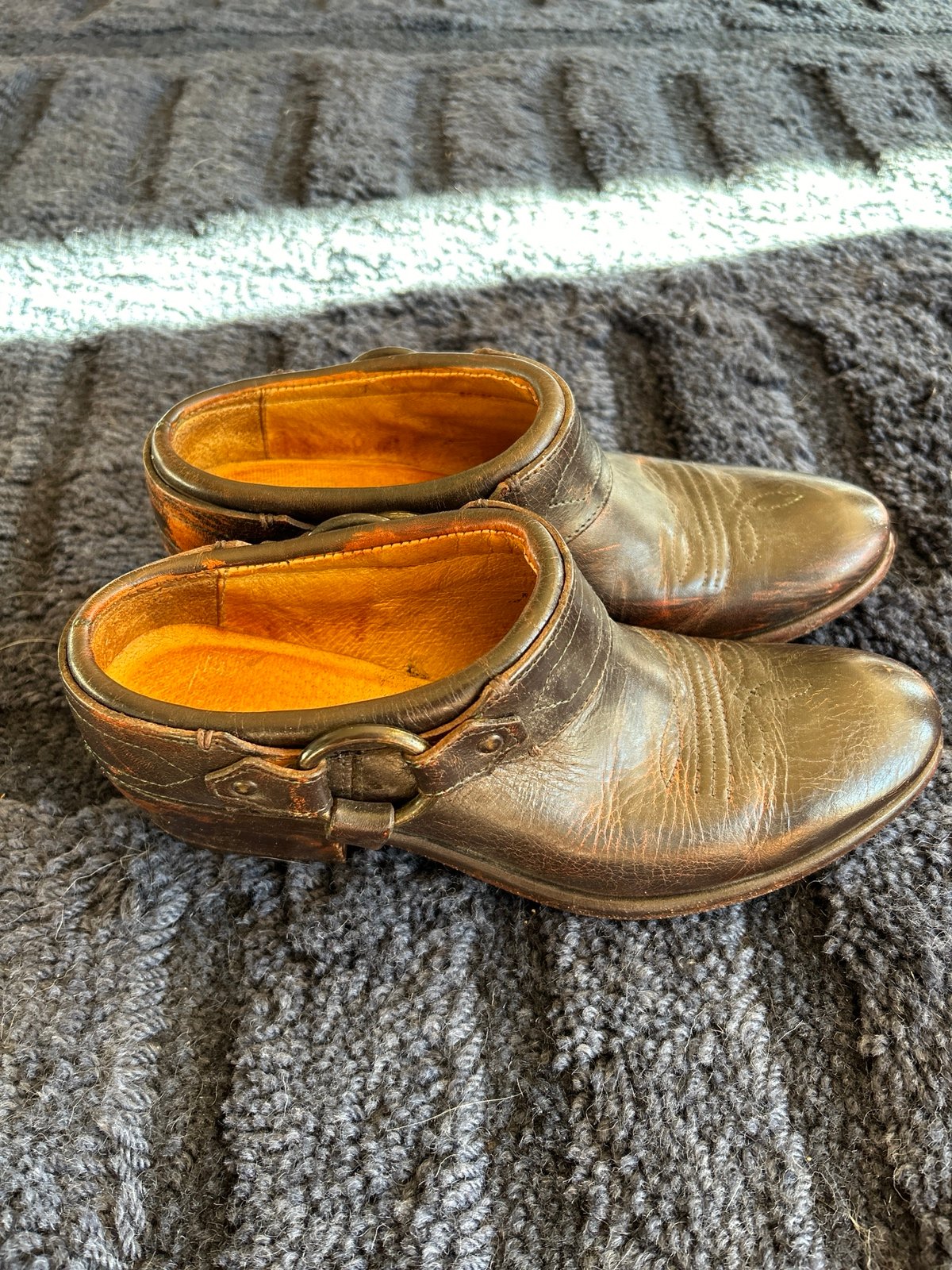 Frye belted harness mule | Mercari