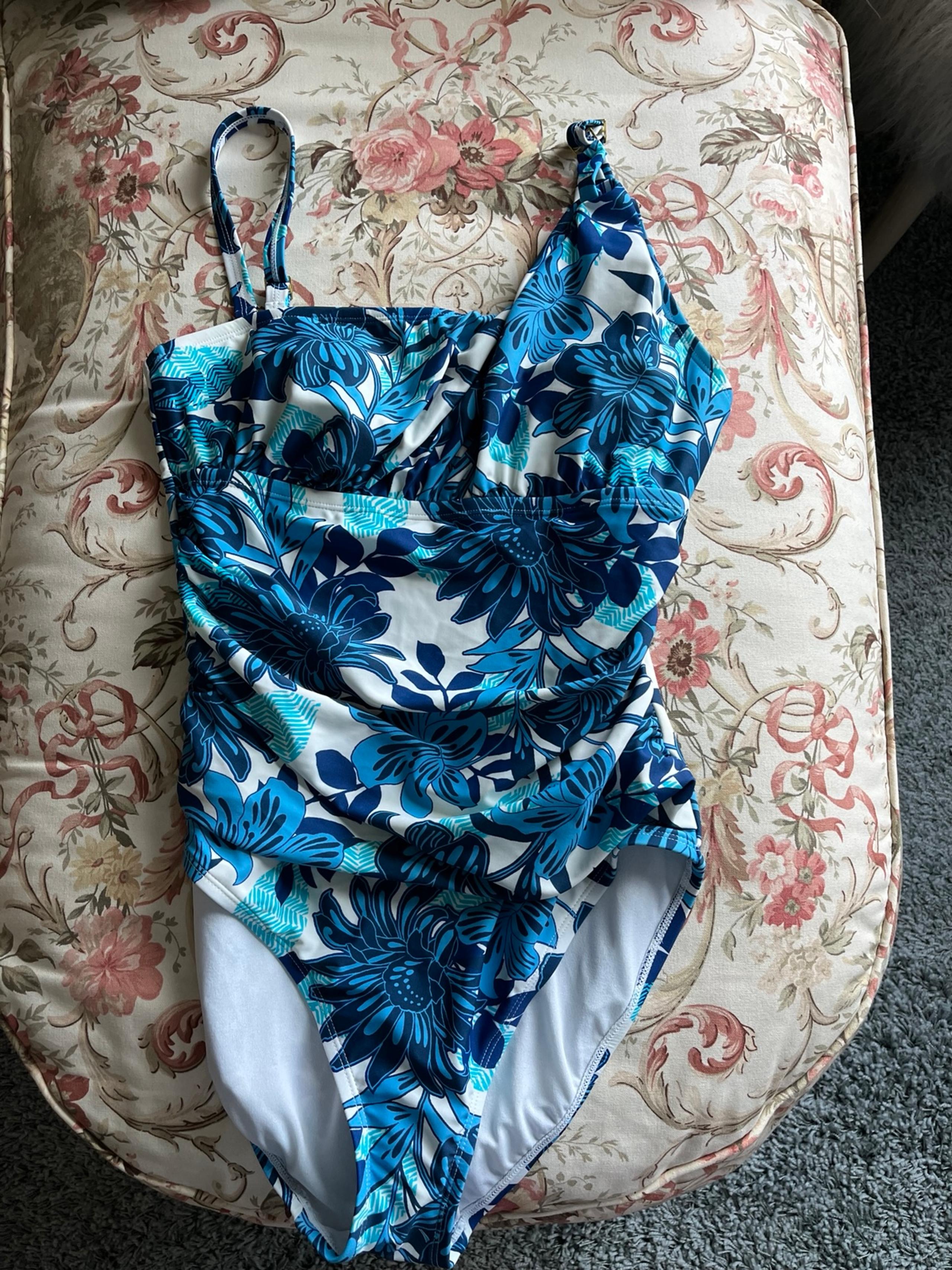 Bleu Rod Beattie Blue Floral swimsuit - one shoulder detachable strap size 8