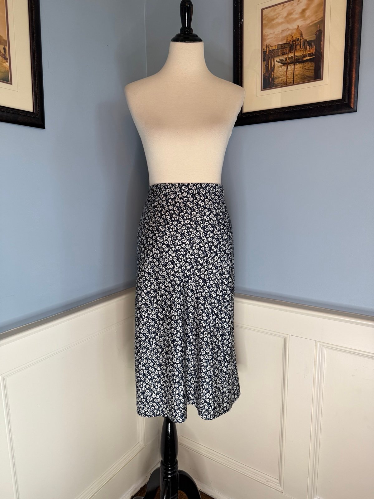 J.Crew Megan Blue and White Satin Ditsy Floral Midi Skirt Sz XL