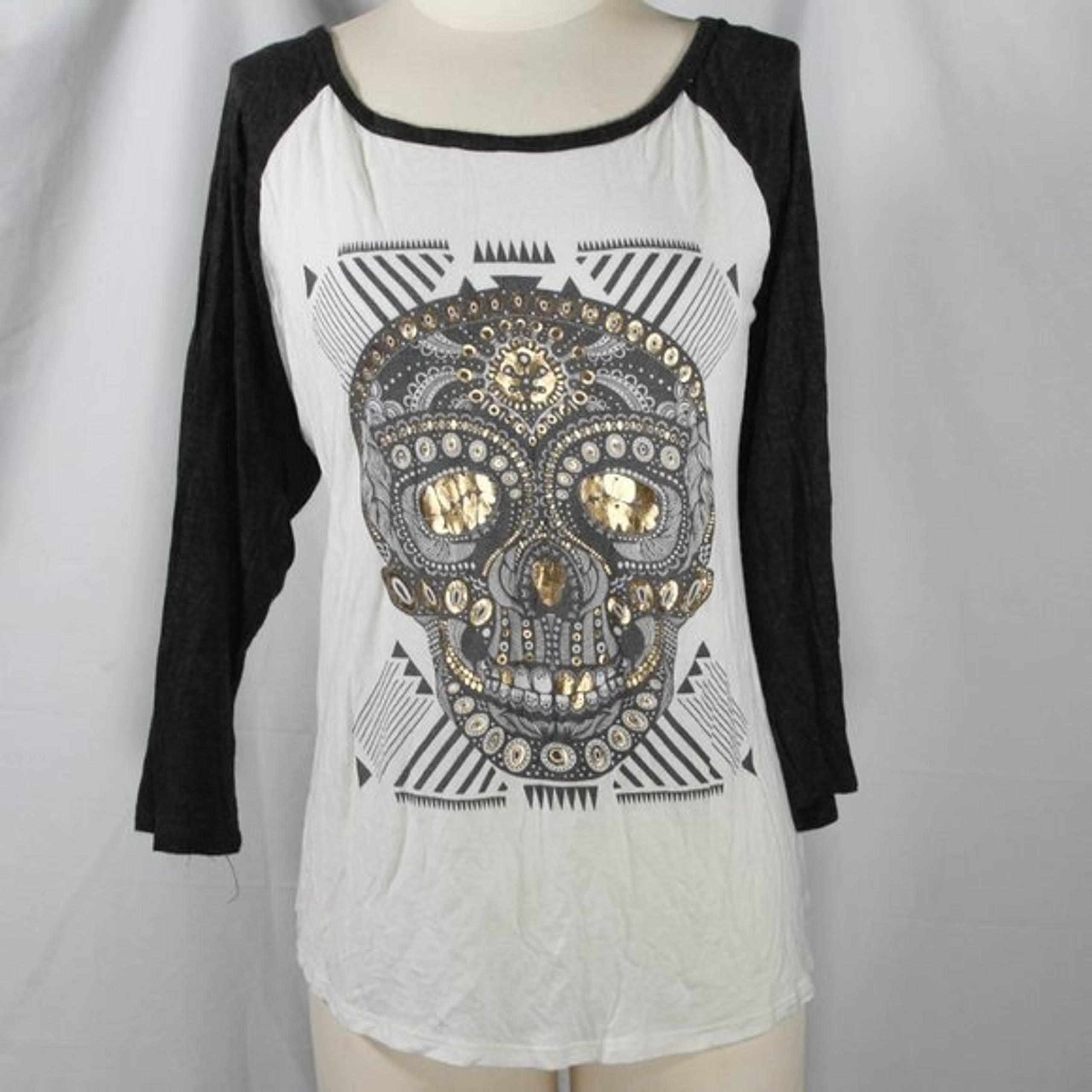 NWOT Goth Sugar Skull Halloween Casual Raglan 3/4 Sleeve 1X Juniors Plus
