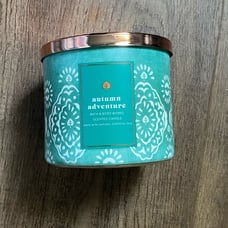 BRAND NEW Bath & Body Works Autumn Adventure 3 Wick Candle