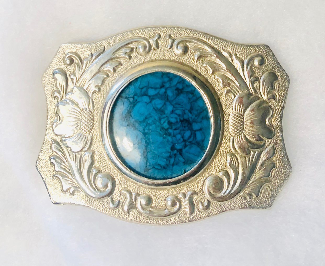 Pretty Turquoise Center Silver Chambers