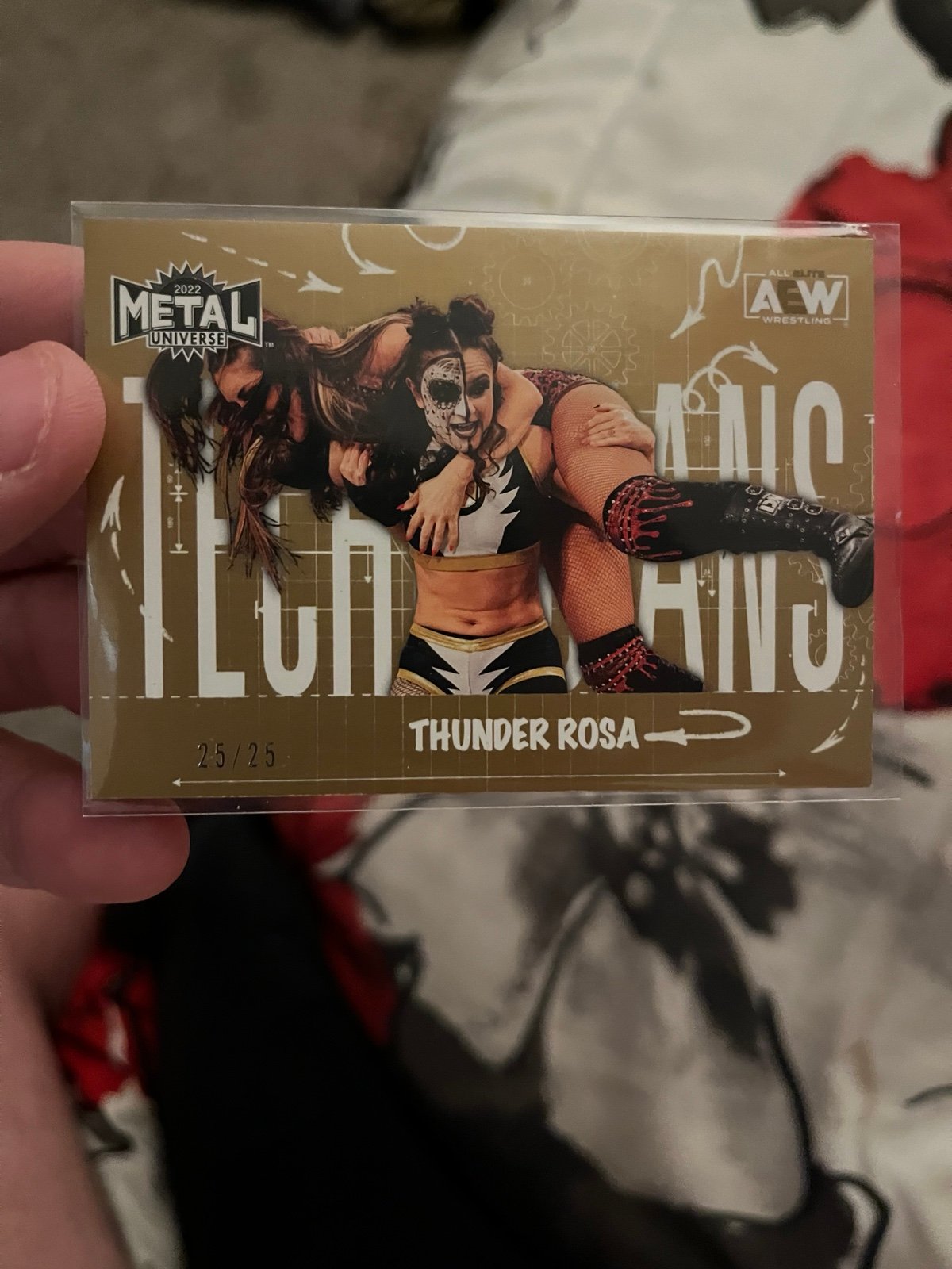 Aew Metal Universe Gold technician Thunder Rosa /25