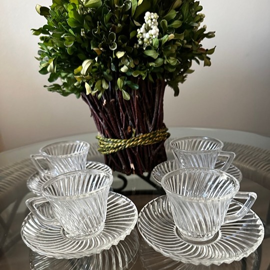 FEDERAL Depression Glass DIANA Swirl Set of 4 Demitasse Clear Cup and Saucers