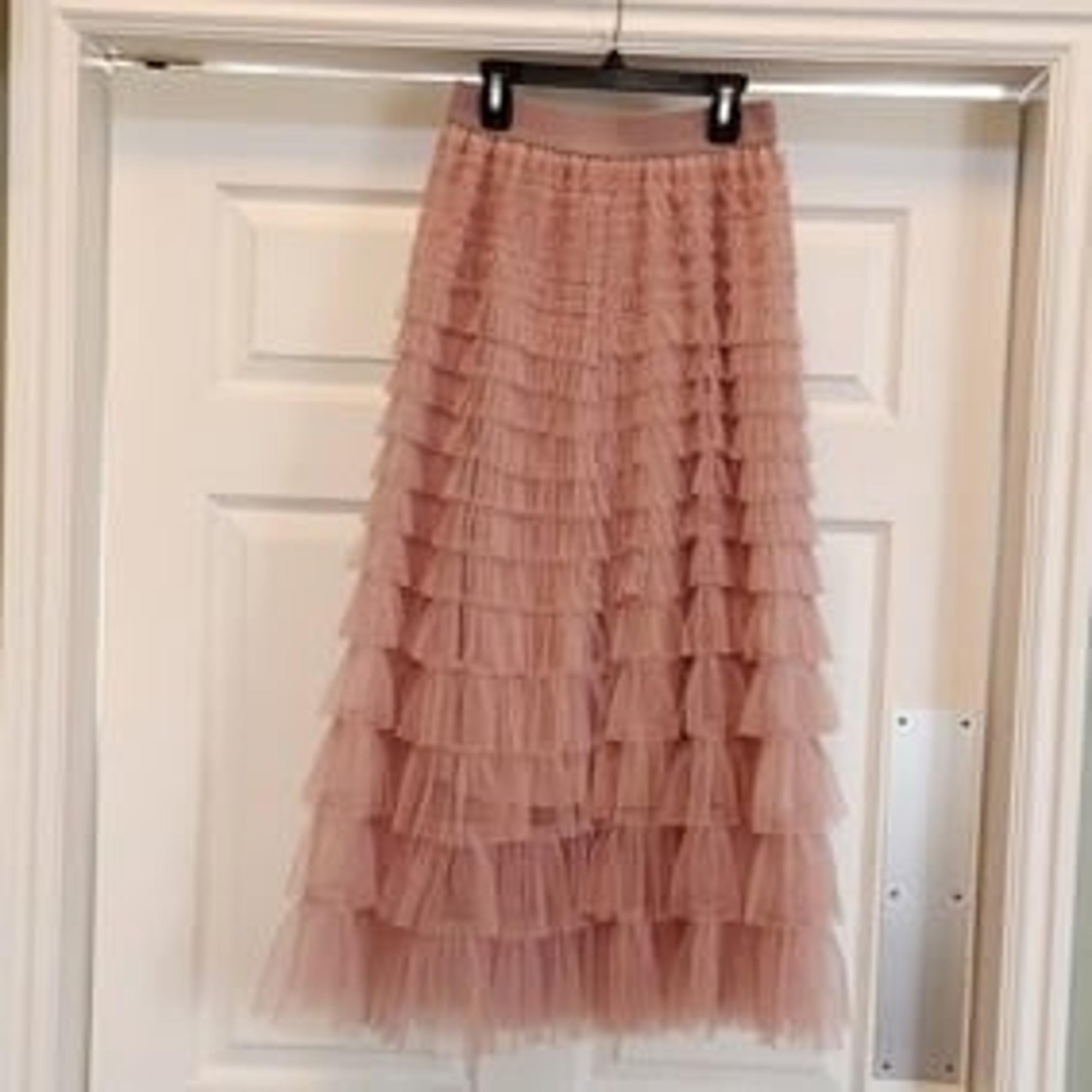 New_Ruffle Tiered Tulle Skirt