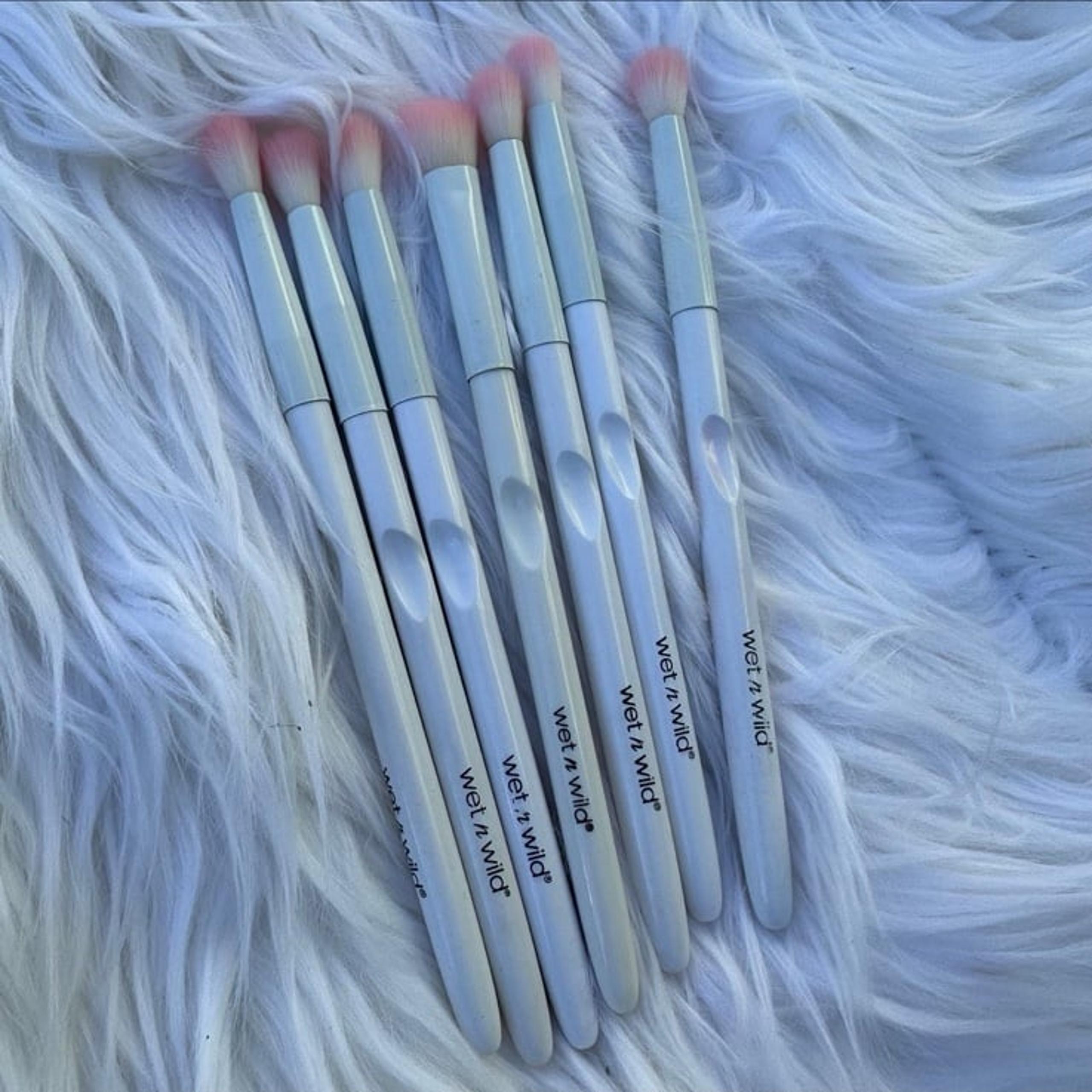 Wet n Wild Makeup Brushes