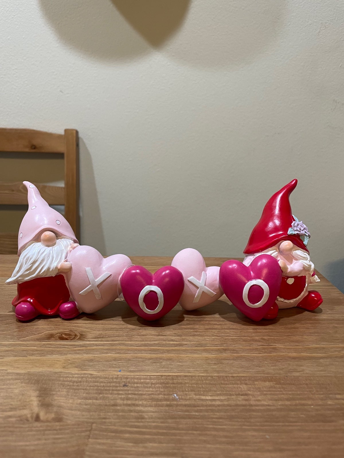 XOXO Gnome Couple valentines Day