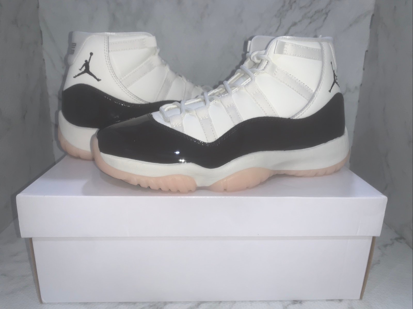 Jordan 11 Retro Neapolitan (Womens)
