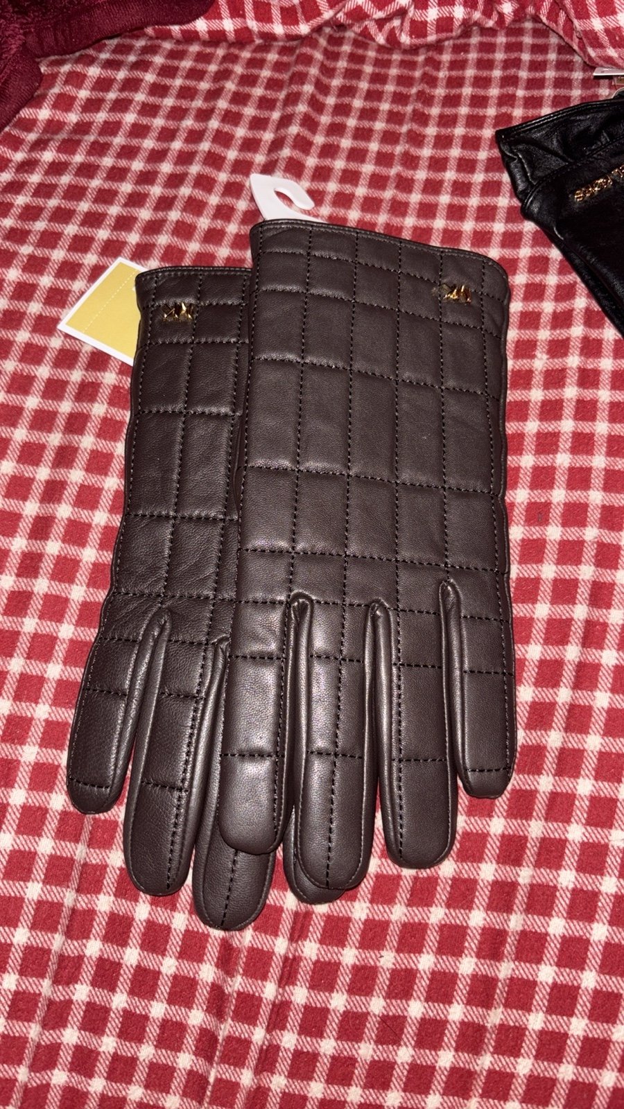 MICHAEL Michael Kors Quilted Gloves