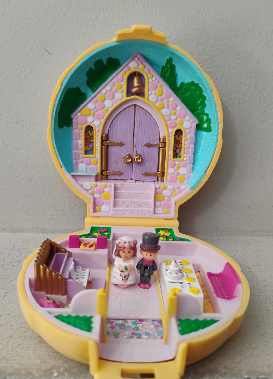 Vintage 1989 Polly Pocket Wedding Chapel Playset
