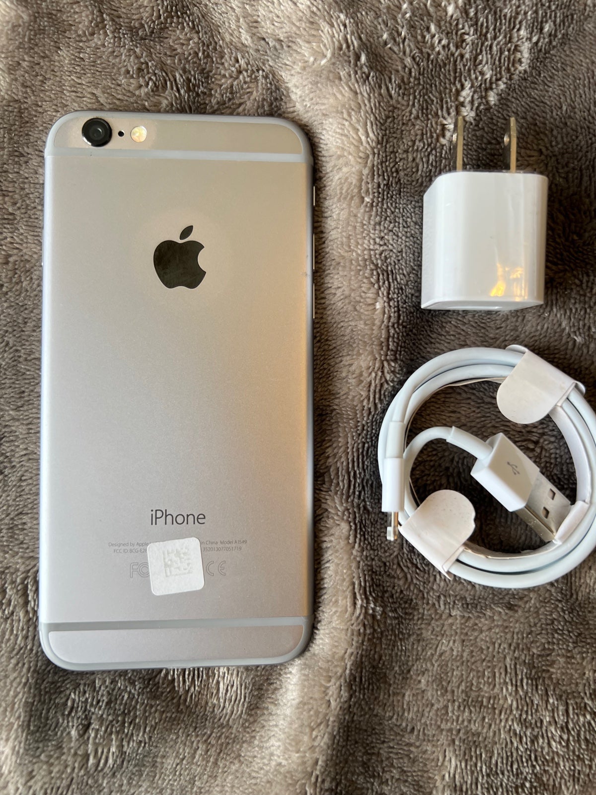 iPhone 6 32GB Straight talk