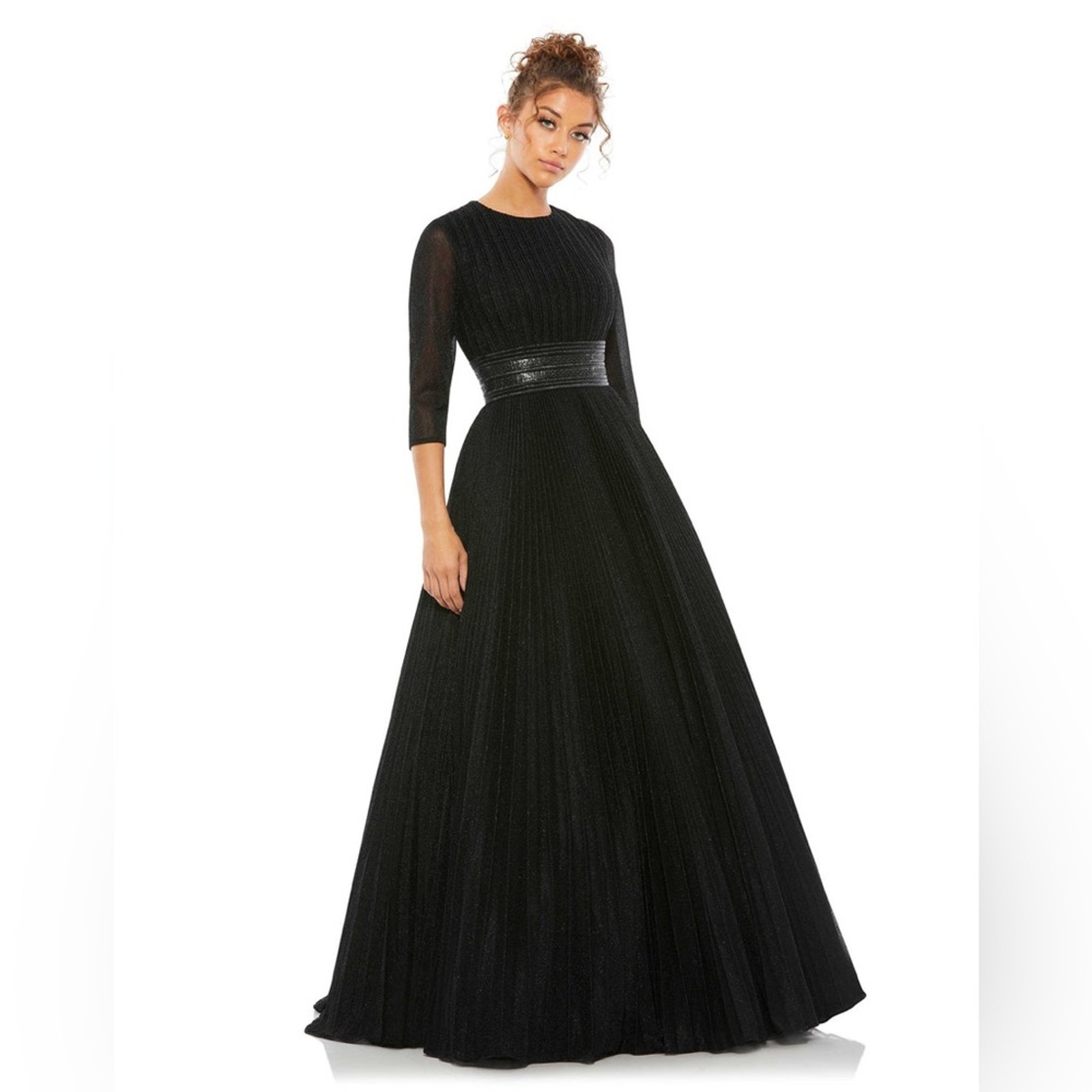NWT Mac Duggal Black Shimmering Pleated A Line Gown sz 8