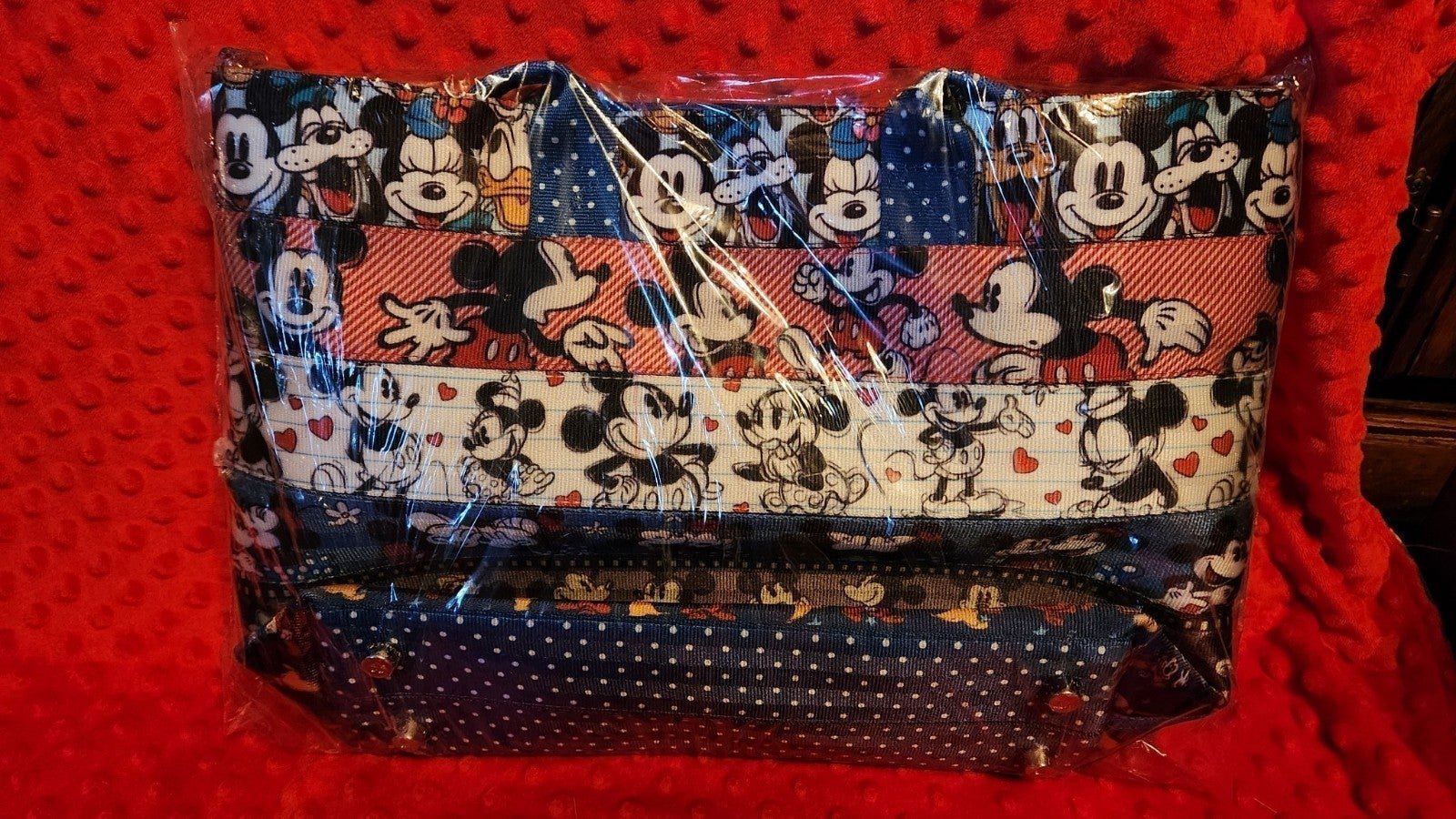 Harveys Disney Mickey Mouse Patchwork medium streamline tote